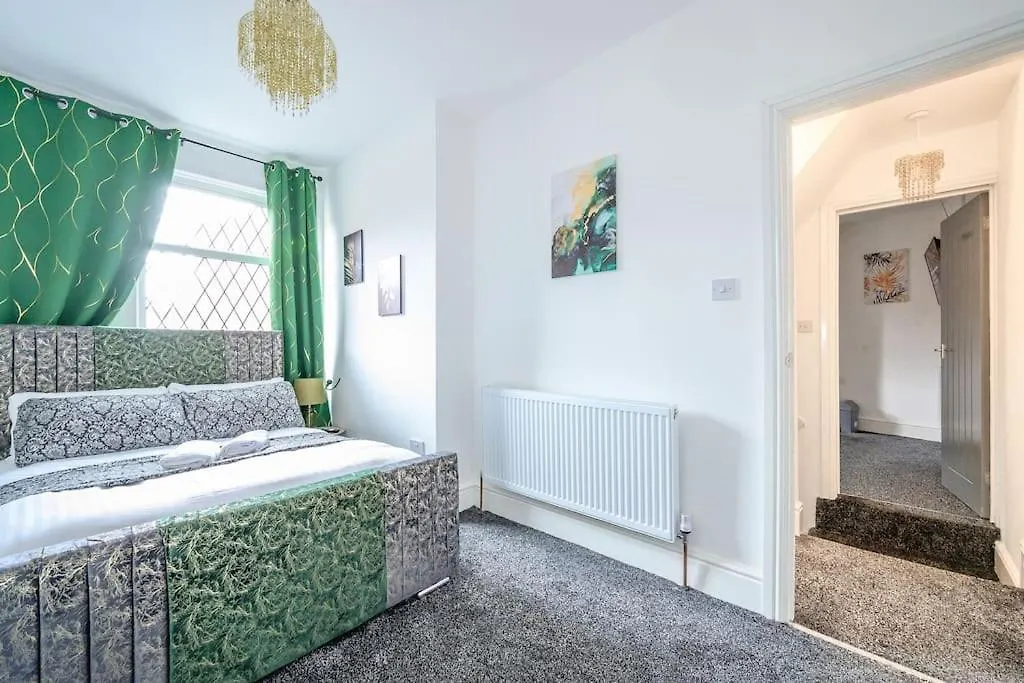 -16Pt- For Your Relaxed & Cosy Stay & Free Parking Leeds  Verenigd Koninkrijk